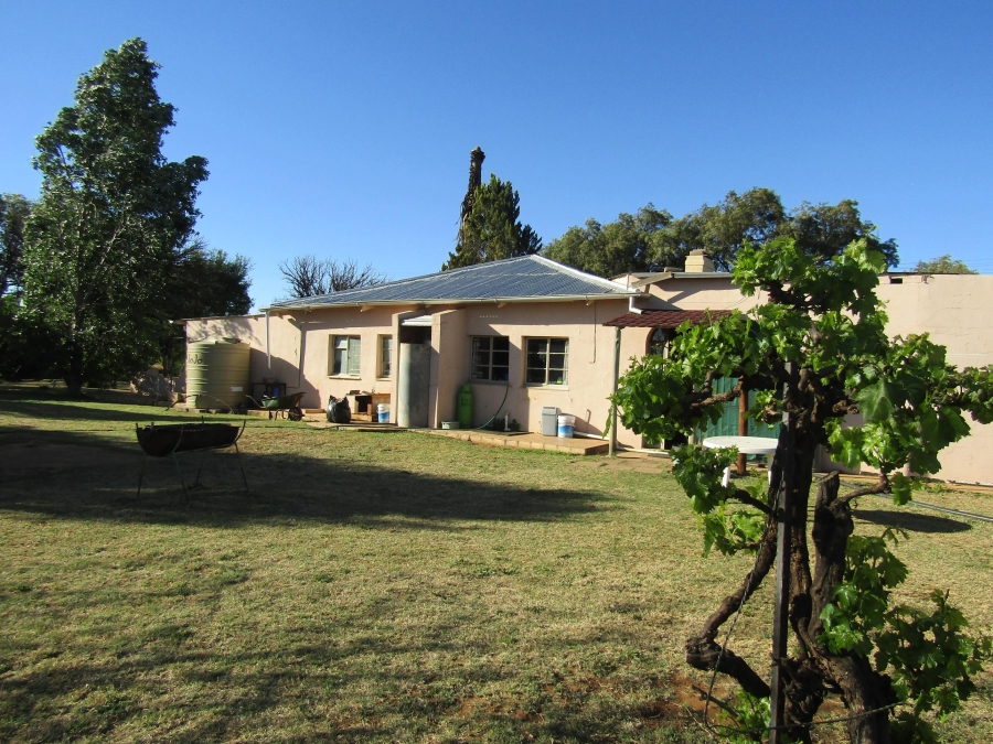 4 Bedroom Property for Sale in Bainsvlei Free State